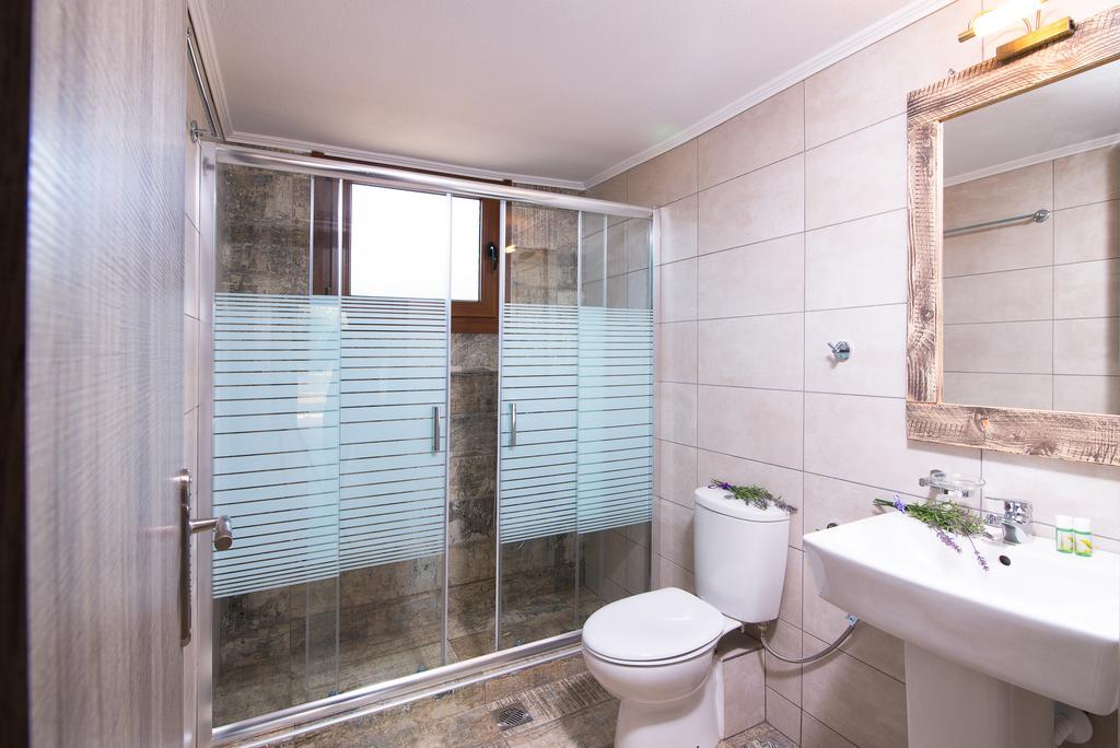 Olive Land Villas Лименария Номер фото